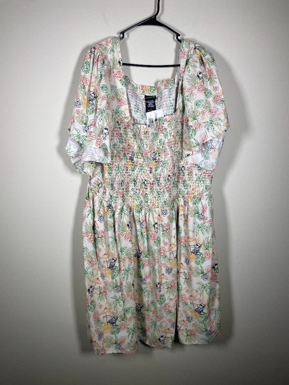 Boxlunch Peanuts Snoopy Tropical Allover Print Smocked Dress Women's Plus 4X